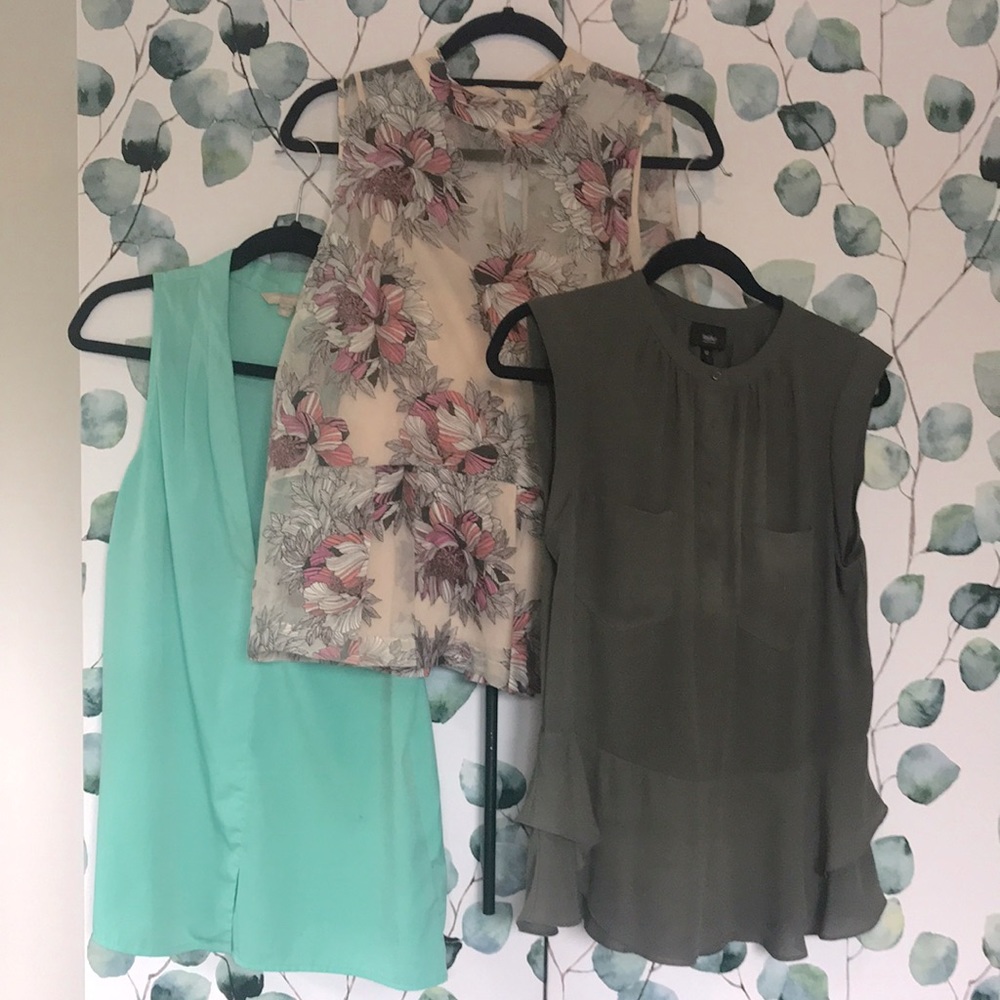 Women’s Sleeveless Blouse Bundle